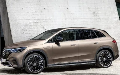 MERCEDES-BENZ EQE